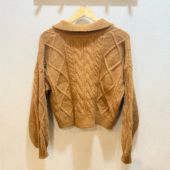 Steve Madden Women’s Knit Mustard Yellow Color Crop Sweater with Collar Size M - Picture 7 of 9